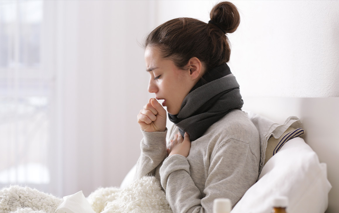 Comprendre la toux : causes et différences aux autres systèmes respiratoires